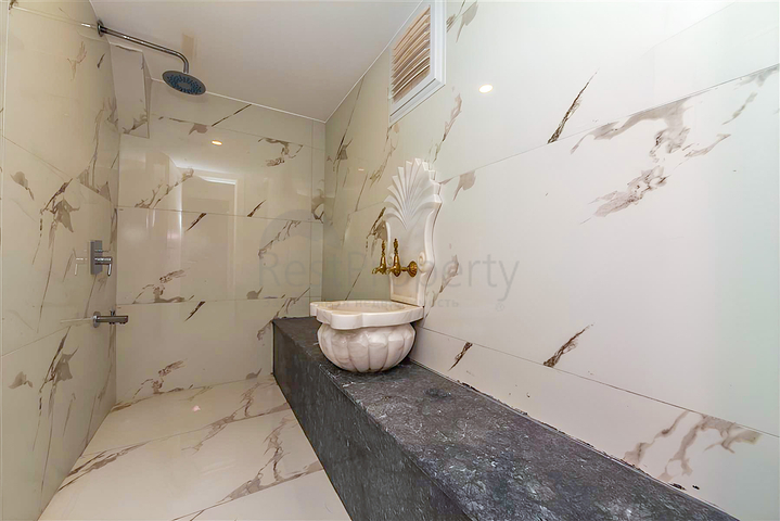 3+1 villa for sale in Kargicak area