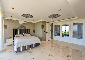 3+1 villa for sale in Kargicak area