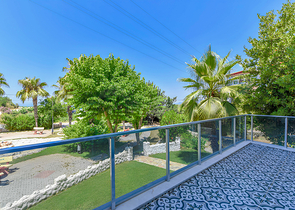 Furnished 3+1 villa in Kargicak