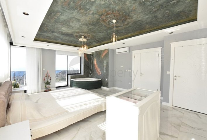 3+1 villa in the center of Alanya