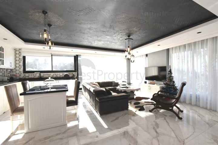 3+1 villa in the center of Alanya