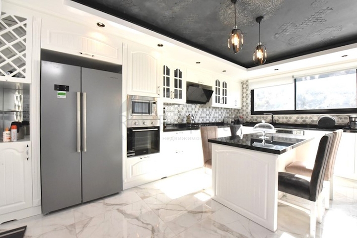 3+1 villa in the center of Alanya