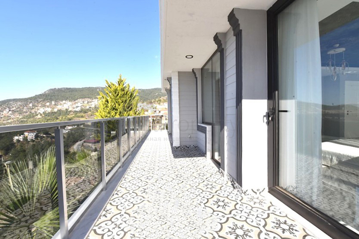 3+1 villa in the center of Alanya