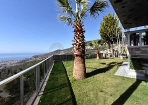 3+1 villa in the center of Alanya