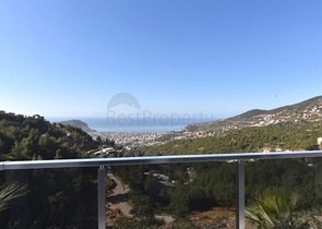 3+1 villa in the center of Alanya