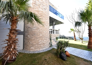 3+1 villa in the center of Alanya