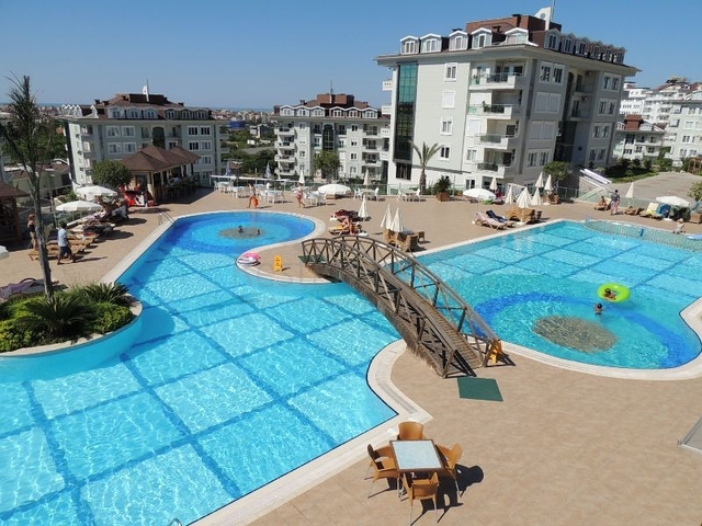 1+1 apartment in a popular complex in Cikcilli