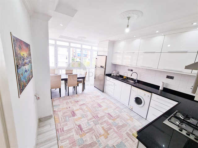 Bright and spacious apartment in the European area of Tosmur