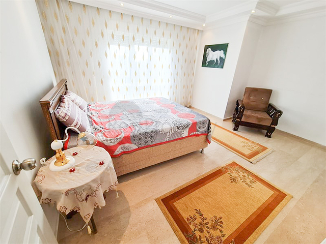 Bright and spacious apartment in the European area of Tosmur