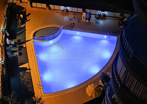 Bright and spacious apartment in the European area of Tosmur