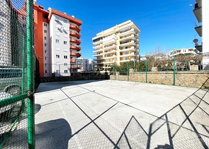 Bright and spacious apartment in the European area of Tosmur