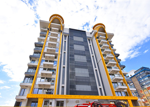 1+1 apartment on the first coastline in Mahmutlar