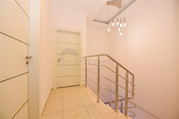 Spacious 4+1 apartment in Avsallar district