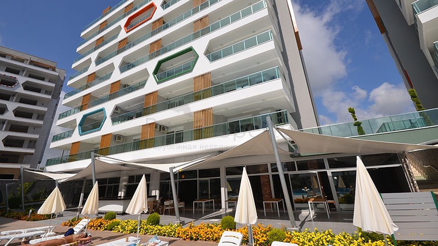 Spacious 4+1 apartment in Avsallar district