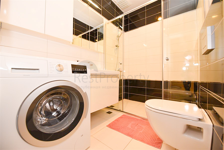 Spacious 4+1 apartment in Avsallar district