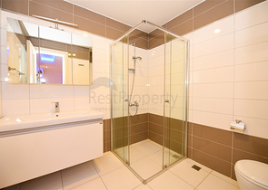 Spacious 4+1 apartment in Avsallar district