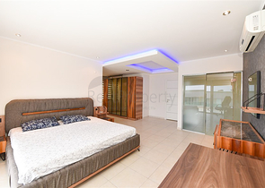 Spacious 4+1 apartment in Avsallar district