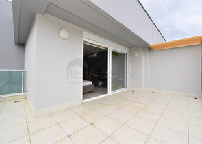 Spacious 4+1 apartment in Avsallar district