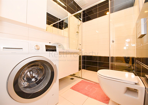 Spacious 4+1 apartment in Avsallar district