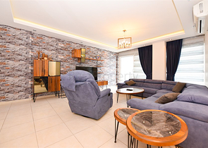 Spacious 4+1 apartment in Avsallar district