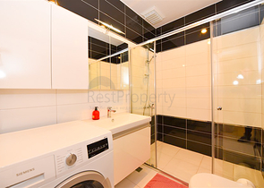 Spacious 4+1 apartment in Avsallar district