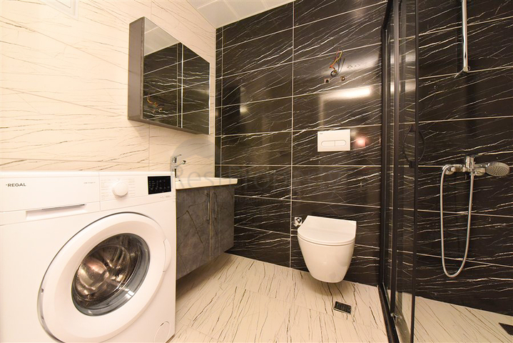 Spacious 4+1 penthouse in Cikcilli