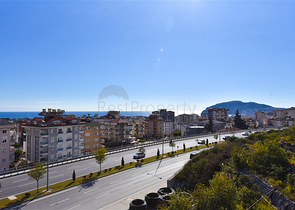 Spacious 4+1 penthouse in Cikcilli