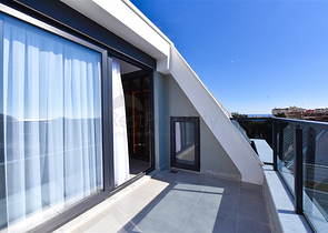 Spacious 4+1 penthouse in Cikcilli