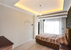 Spacious 4+1 penthouse in Cikcilli