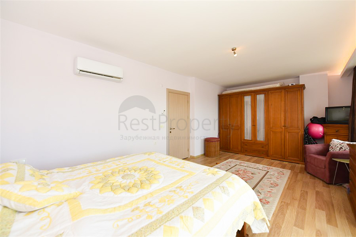 3+1 apartment for sale in the center of Alanya