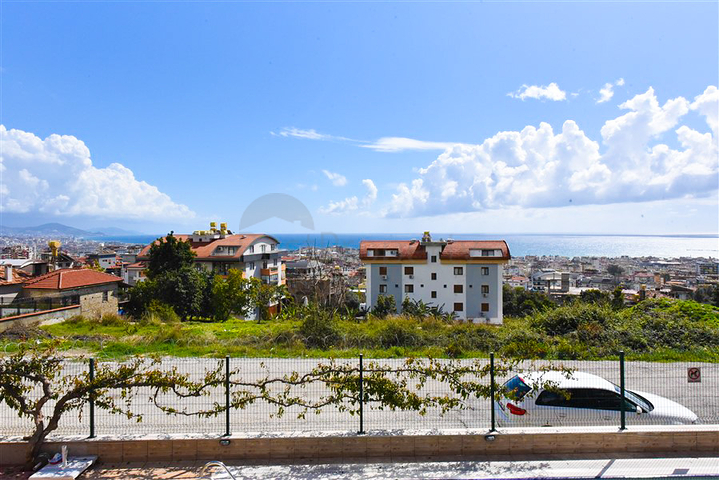 3+1 apartment for sale in the center of Alanya