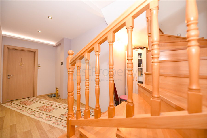 3+1 apartment for sale in the center of Alanya