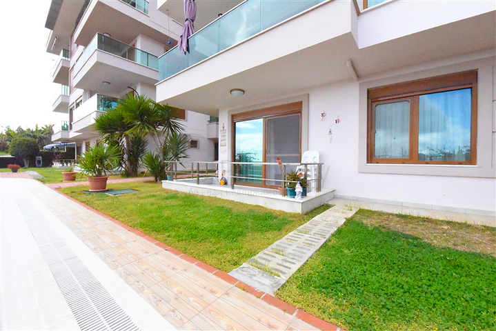 3+1 apartment for sale in the center of Alanya