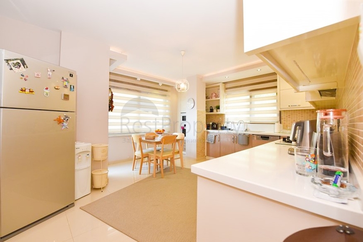 3+1 apartment for sale in the center of Alanya