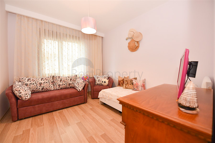 3+1 apartment for sale in the center of Alanya