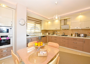 3+1 apartment for sale in the center of Alanya