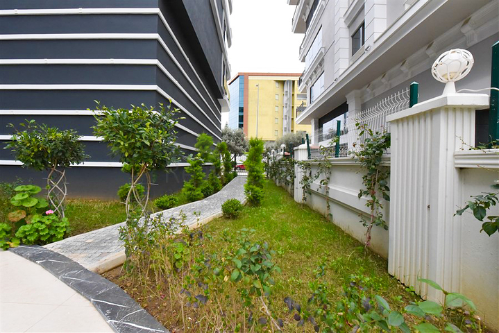 Two-bedroom apartment by the sea
