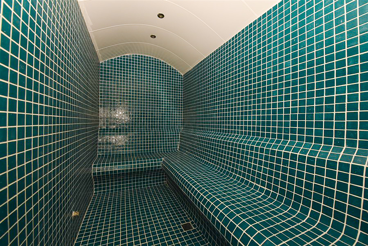 Two-bedroom apartment by the sea