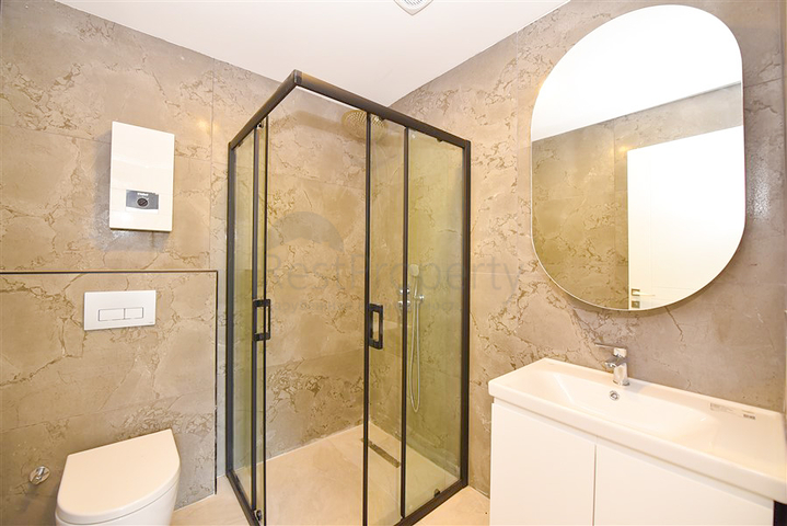 Two-bedroom apartment by the sea