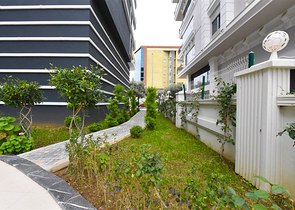 Two-bedroom apartment by the sea