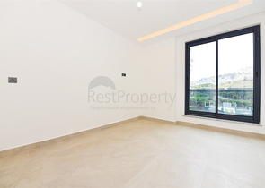 Two-bedroom apartment by the sea