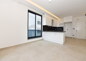 Two-bedroom apartment by the sea