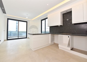 Two-bedroom apartment by the sea