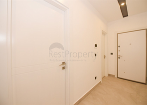 Two-bedroom apartment by the sea