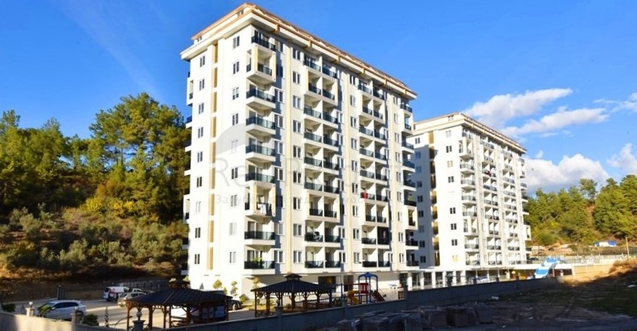1+1 apartment for sale in Avsallar district