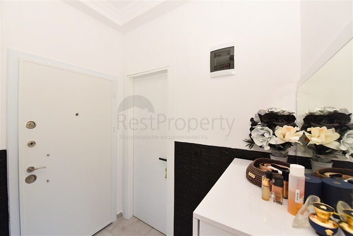 1+1 apartment for sale in Avsallar district