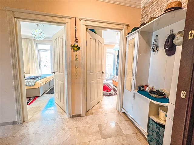 Furnished 2+1 apartment in Mahmutlar