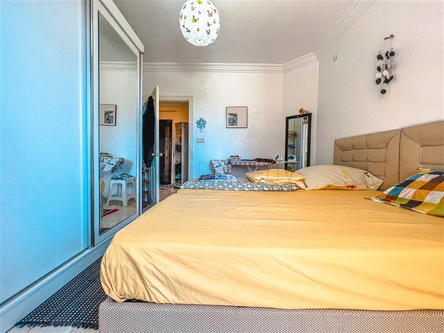 Furnished 2+1 apartment in Mahmutlar