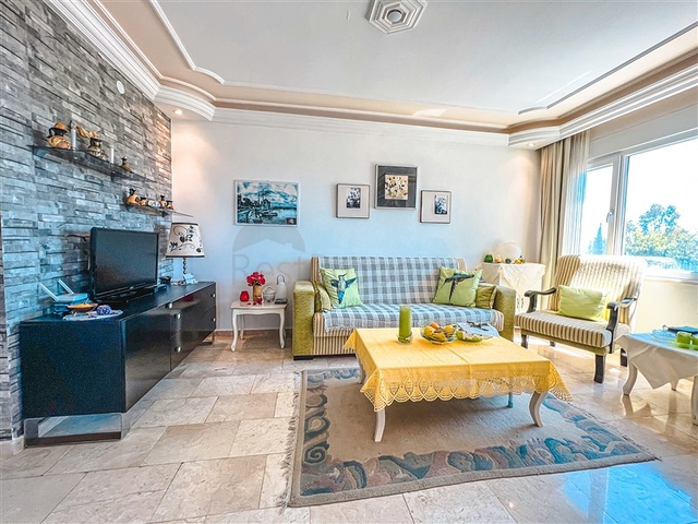 Furnished 2+1 apartment in Mahmutlar