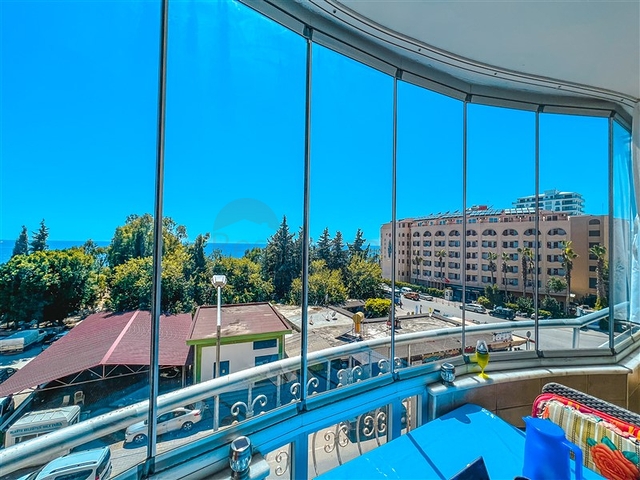 Furnished 2+1 apartment in Mahmutlar